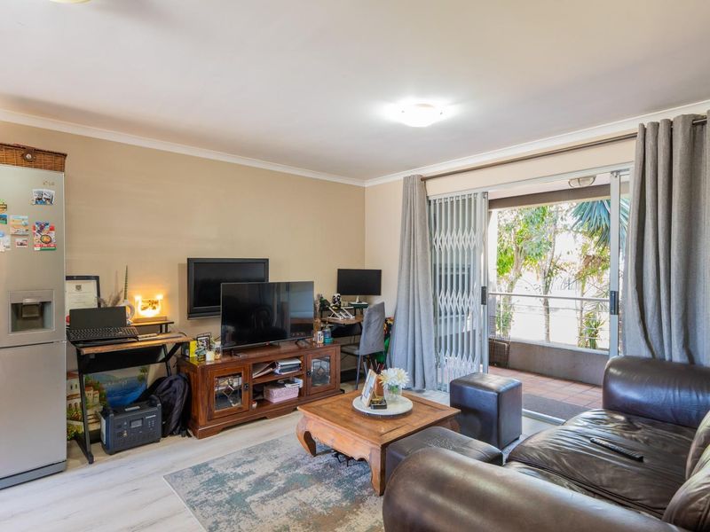 2 BEDROOM APARTMENT - POPULAR KENRIDGE - Photo 6