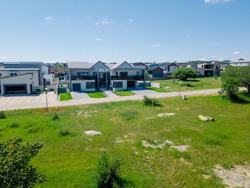 A Safe and Family-Friendly Address - Vacant Stands in The Aloes - Photo 2