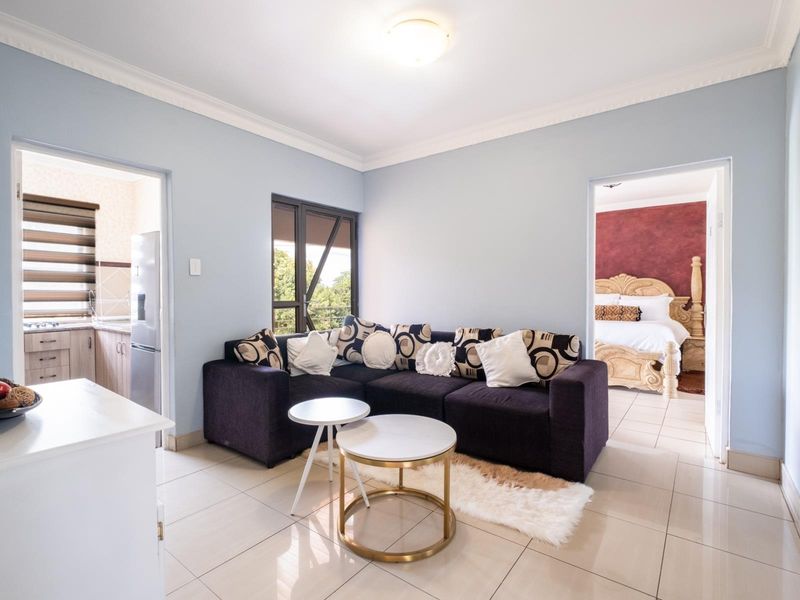 Fully Furnished 2-Bedroom Apartment in Merrivale - Photo 7