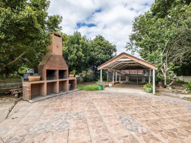 Fully Furnished 2-Bedroom Apartment in Merrivale - Photo 4