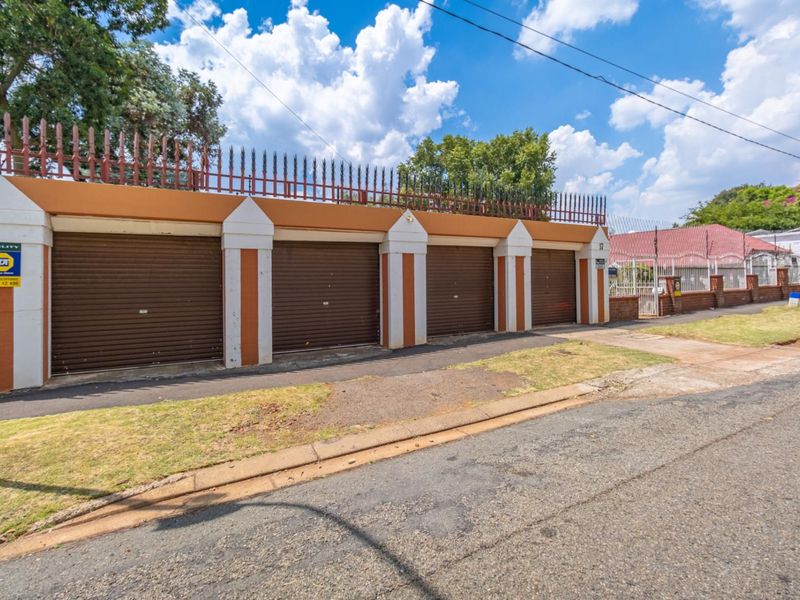 Prime Investment Opportunity in Observatory - Multi-House Property with Rental Potential - Photo 3