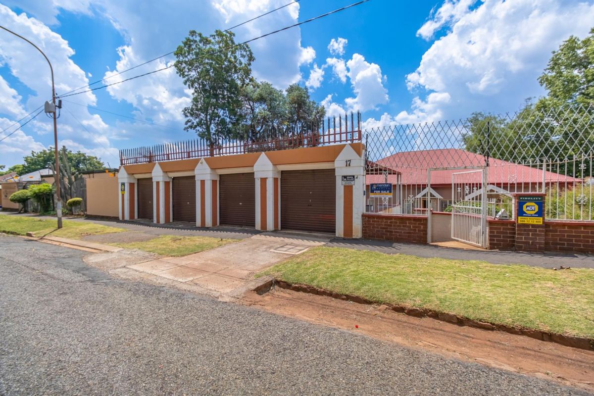 Prime Investment Opportunity in Observatory - Multi-House Property with Rental Potential - Photo 2