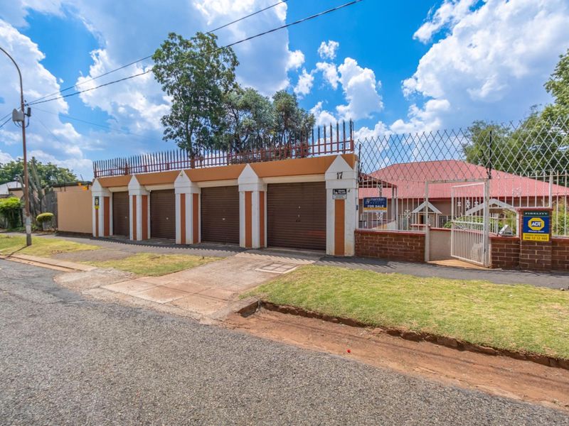 Prime Investment Opportunity in Observatory - Multi-House Property with Rental Potential - Photo 2