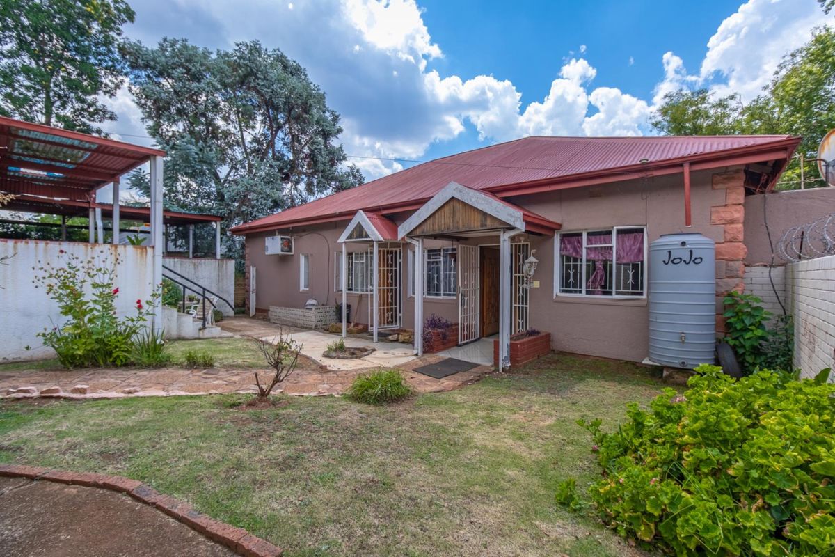 Prime Investment Opportunity in Observatory - Multi-House Property with Rental Potential - Photo 4