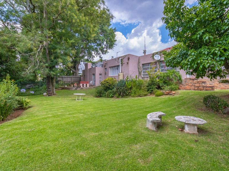 Prime Investment Opportunity in Observatory - Multi-House Property with Rental Potential - Photo 8