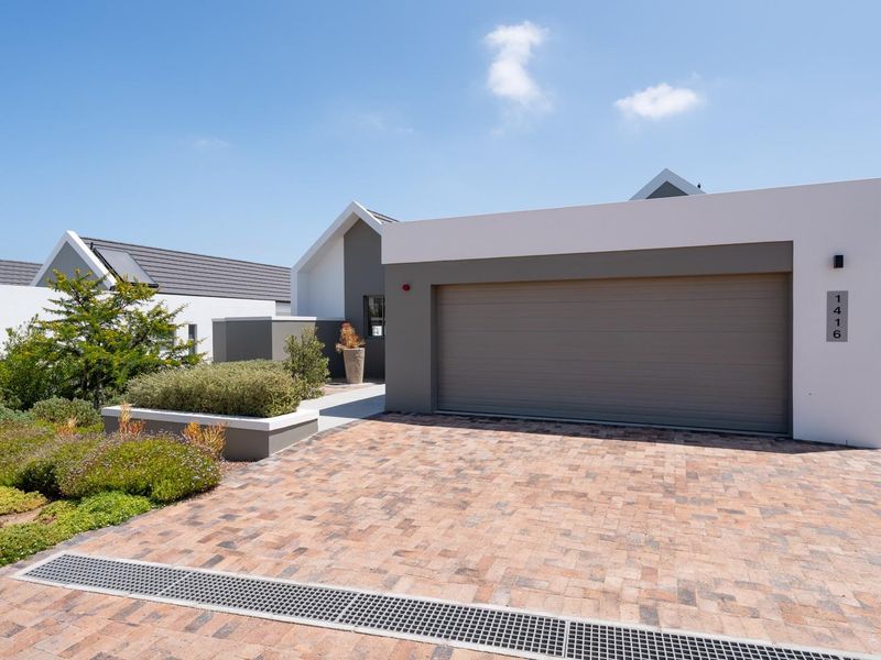 Modern Scandinavian Elegance in Chardon - Langebaan Country Estate - Photo 2