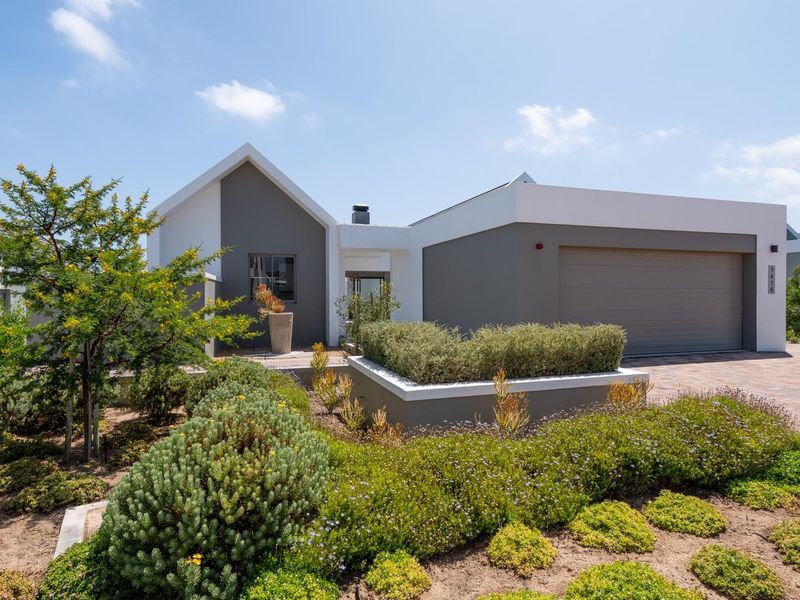 Modern Scandinavian Elegance in Chardon - Langebaan Country Estate - Photo 1