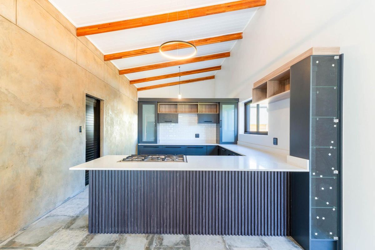 Brand new modern style home for sale in Riversdale Western Cape - Photo 3