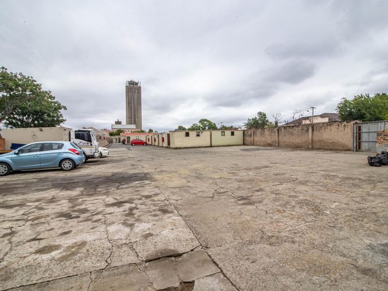 PRIME MULTI-STREAM INVESTMENT PROPERTY IN KING WILLIAMS TOWN - Photo 1