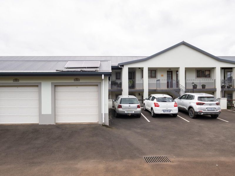 Modern 2 Bedroom Apartment with Scenic Views - Howick North Security Estate - Photo 2