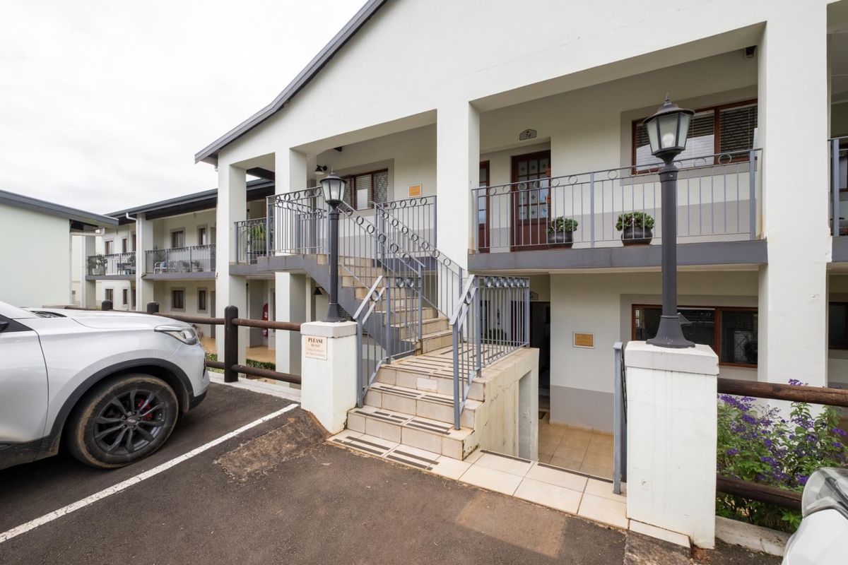 Modern 2 Bedroom Apartment with Scenic Views - Howick North Security Estate - Photo 3
