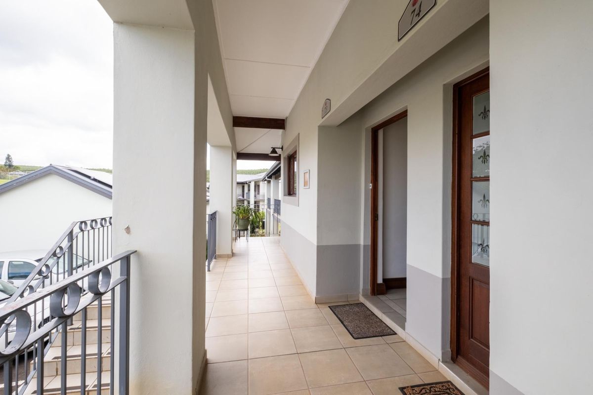 Modern 2 Bedroom Apartment with Scenic Views - Howick North Security Estate - Photo 4