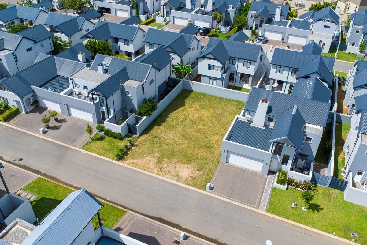 FINAL FREEHOLD STAND RELEASE - Build New in Secure Broadacres - Photo 2