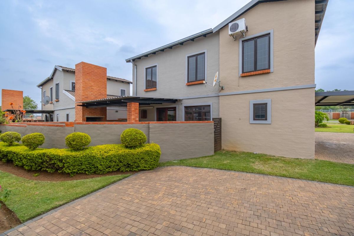 3 BEDROOM HOUSE FOR SALE IN WEDGEWOODS - Photo 2