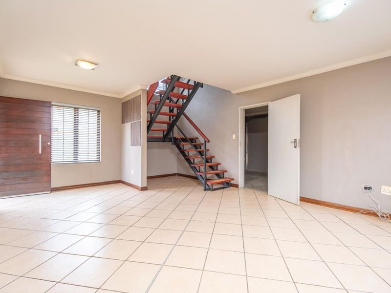 3 BEDROOM HOUSE FOR SALE IN WEDGEWOODS - Photo 5