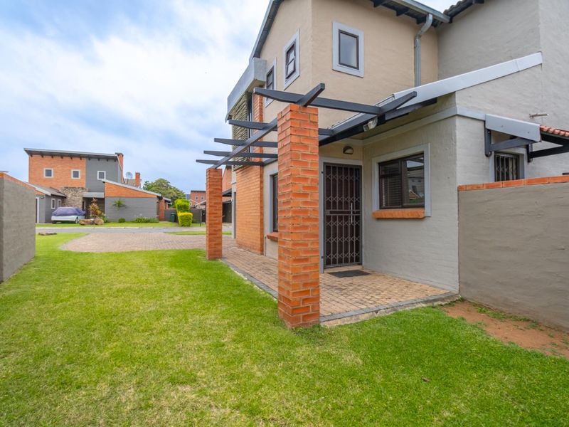 3 BEDROOM HOUSE FOR SALE IN WEDGEWOODS - Photo 3