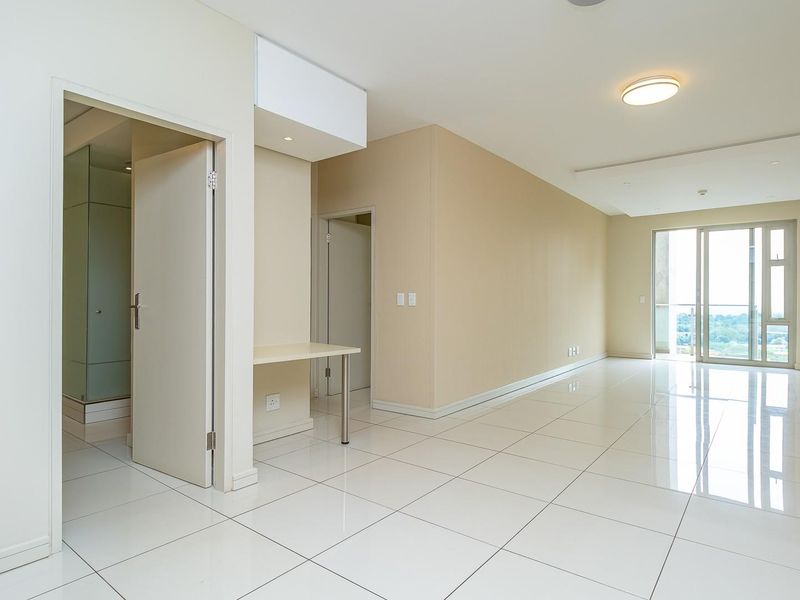 2-Bedrooms apartment in Rosebank CBD with amazing views! - Photo 3