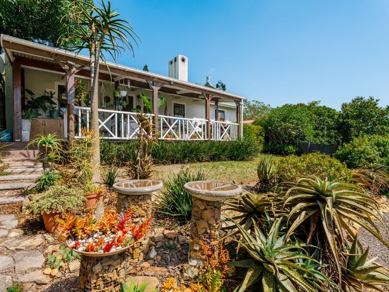Tranquil 2-Bedroom Country House for Sale in Napier R2980 000 - Photo 2