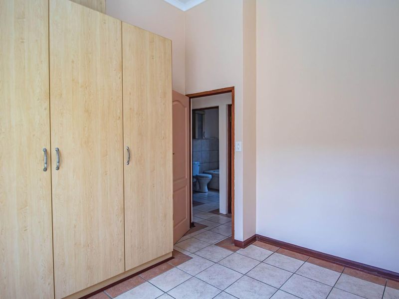 SPACE and LOCATION at its Bendor Best! - Photo 7