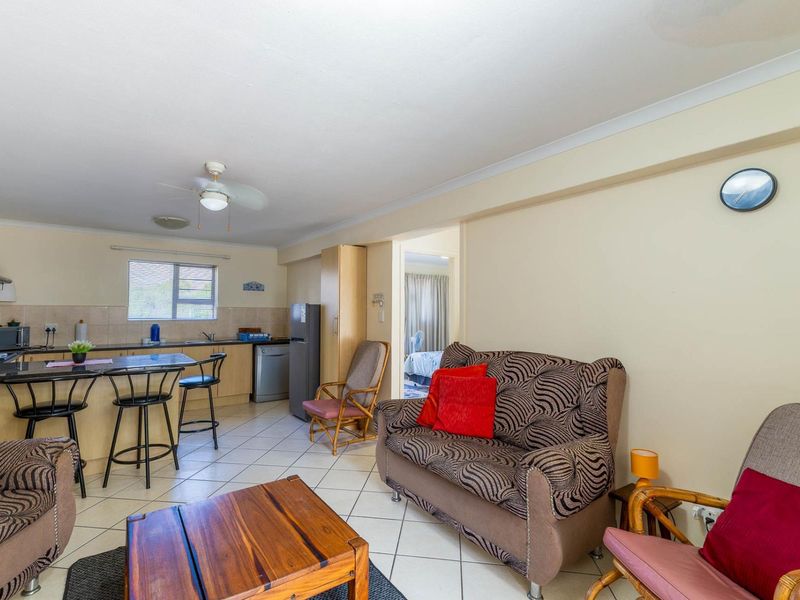 Furnished and ready to move in - secure coastal lifestyle! - Photo 10