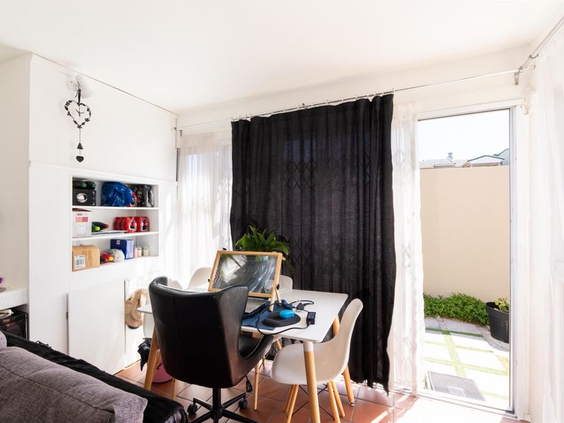 Groundfloor apartment in sea-side oasis - Photo 3