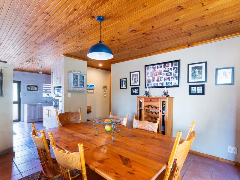 Immaculate lock up go in Stilbaai. Close to the river - Photo 9