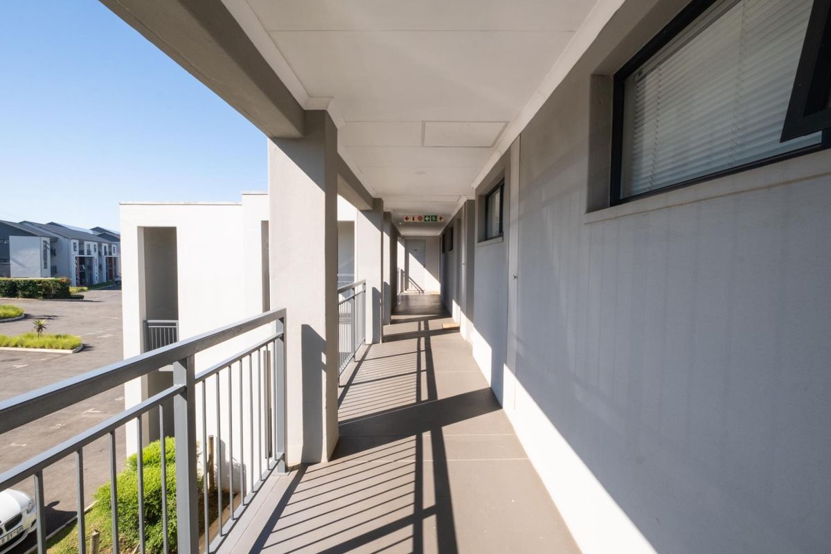 Secure Estate Living with Stunning City Views - Pietermaritzburg - Photo 3