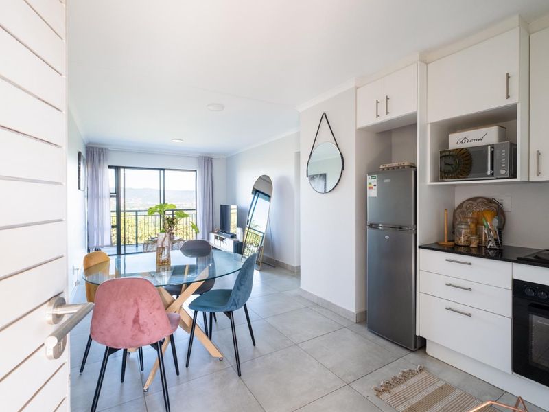 Secure Estate Living with Stunning City Views - Pietermaritzburg - Photo 4