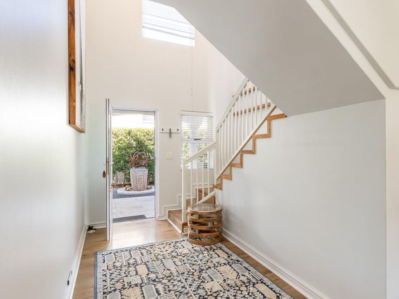 Exclusive Large North Facing Property on Boschenmeer Golf Estate - Photo 3