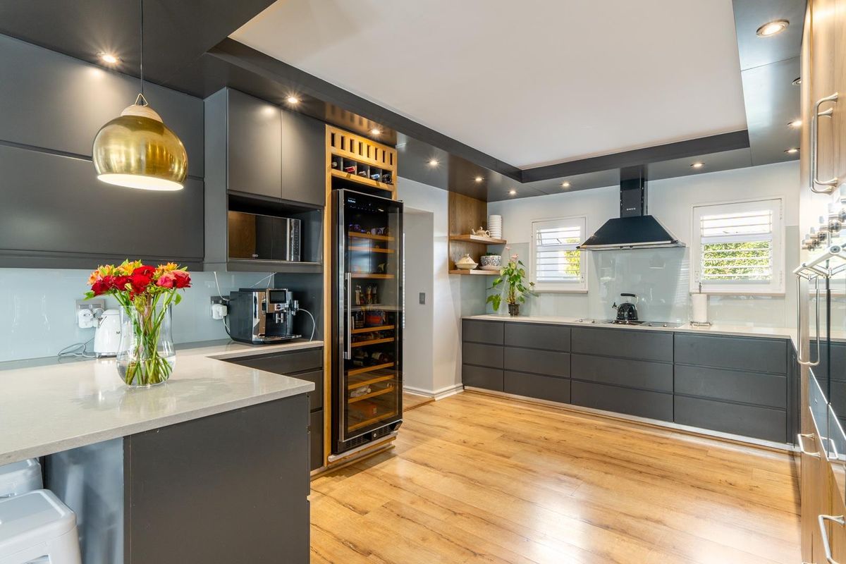 Exclusive Large North Facing Property on Boschenmeer Golf Estate - Photo 4