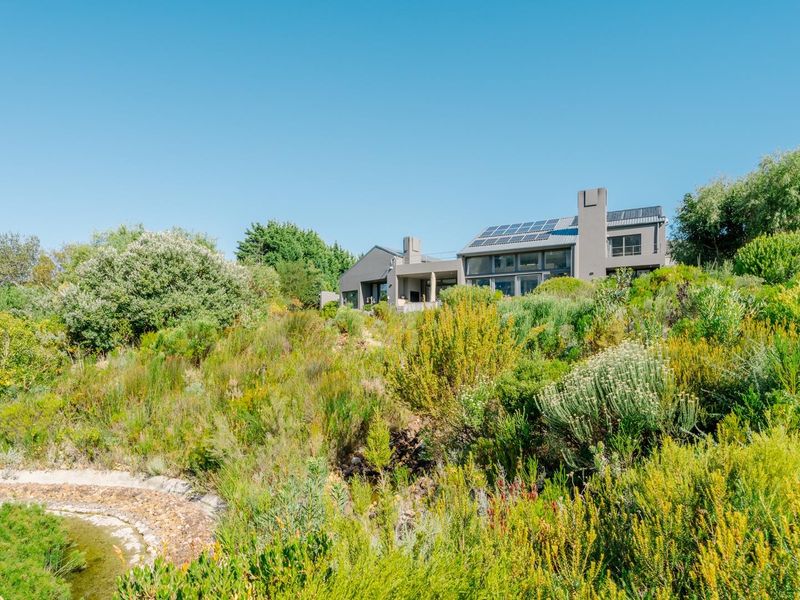 House Under Offer in Hemel en Aarde Valley Hermanus - Photo 8