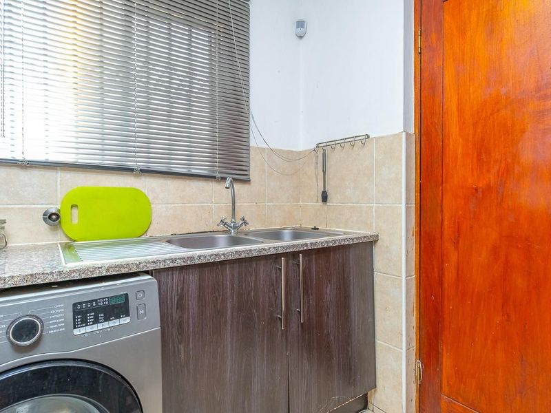 Modern, Secure Family Living in the Heart of Montana Park - Photo 10