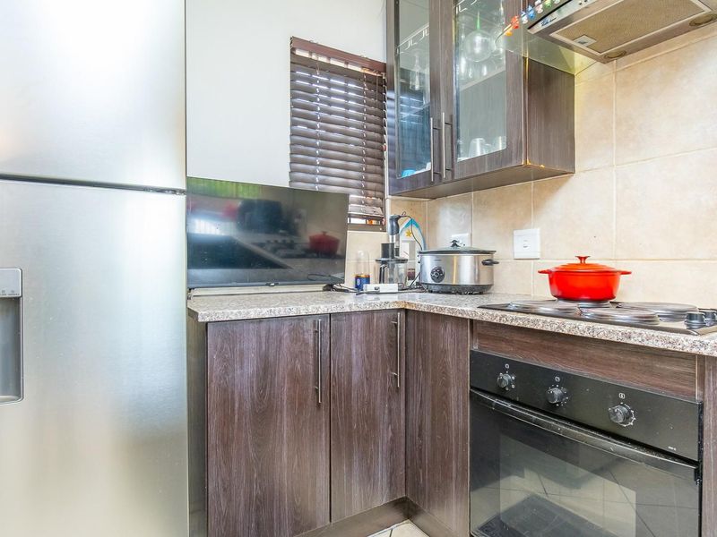 Modern, Secure Family Living in the Heart of Montana Park - Photo 8