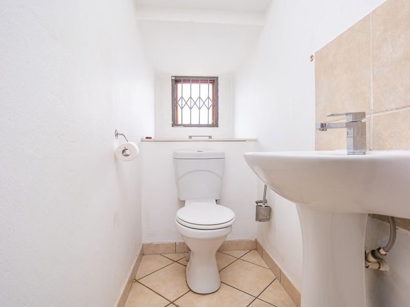 Modern, Secure Family Living in the Heart of Montana Park - Photo 6