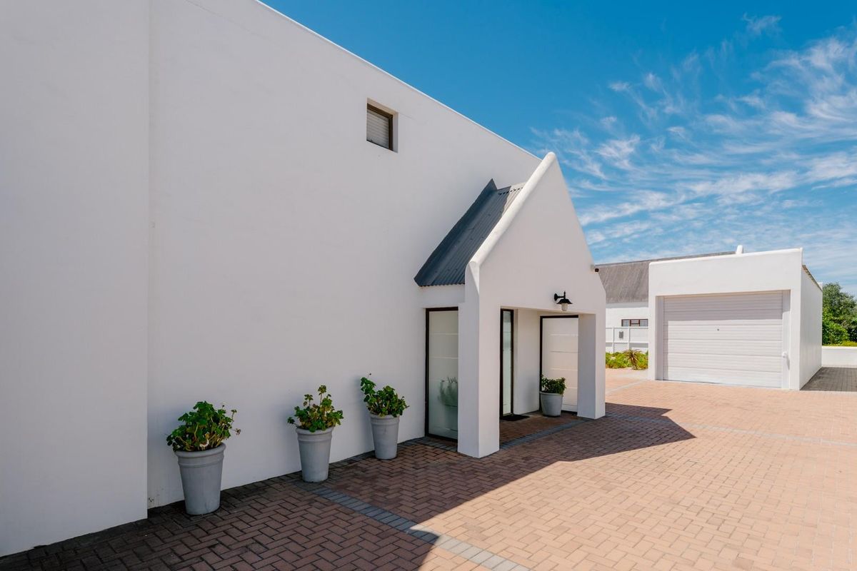 House For Sale In Kersbosstrand, Dwarskersbos - Photo 3