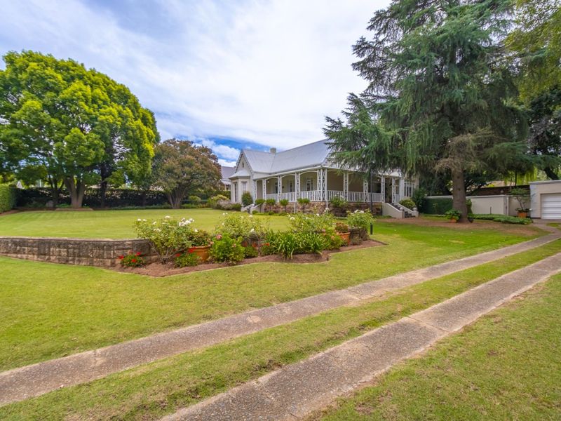 Character, Space and History - All in One Special Home - Photo 3