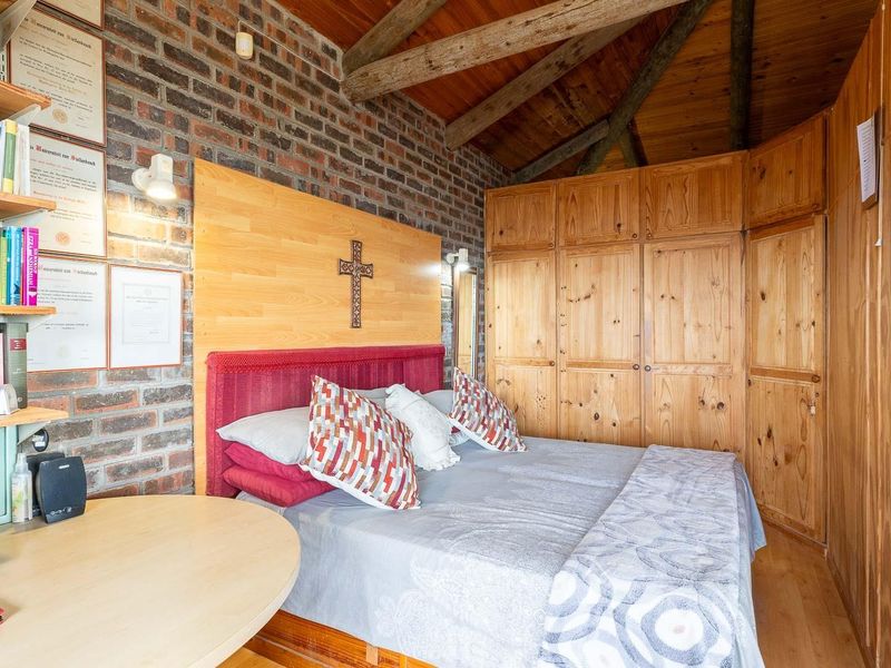 Bettys Bay - The mountain at your back door - Photo 8