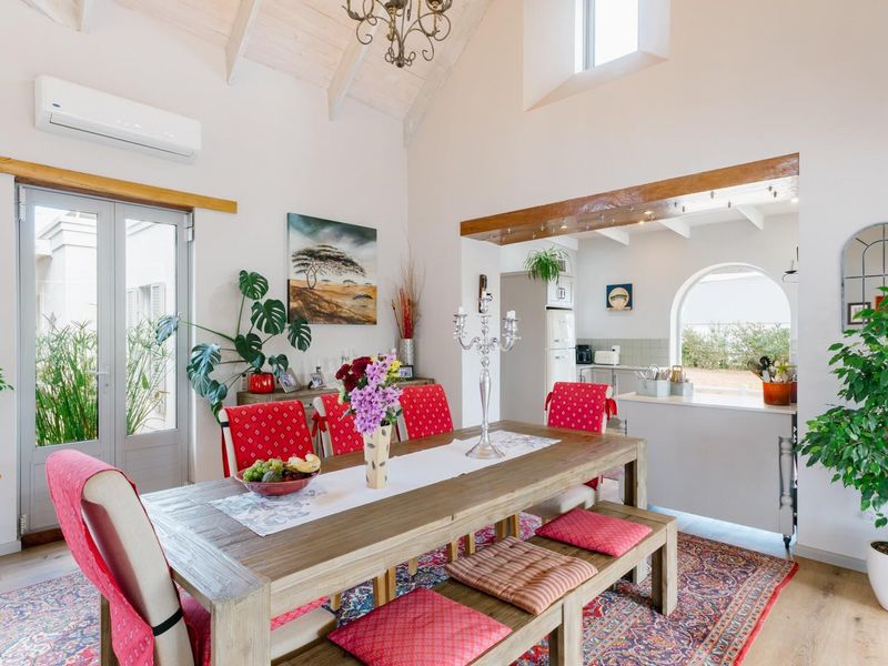 McGregor’s Equestrian Paradise - Beautiful Home, Open Land and Country Living - Photo 8