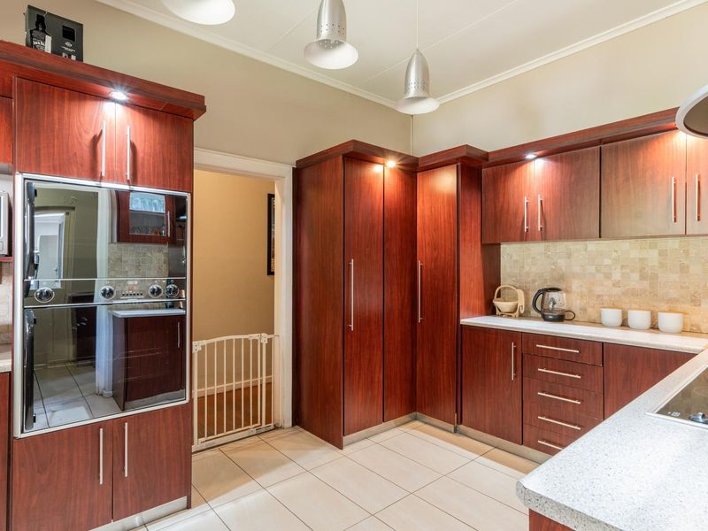 Your Dream Home in Robertson Awaits! - Photo 5