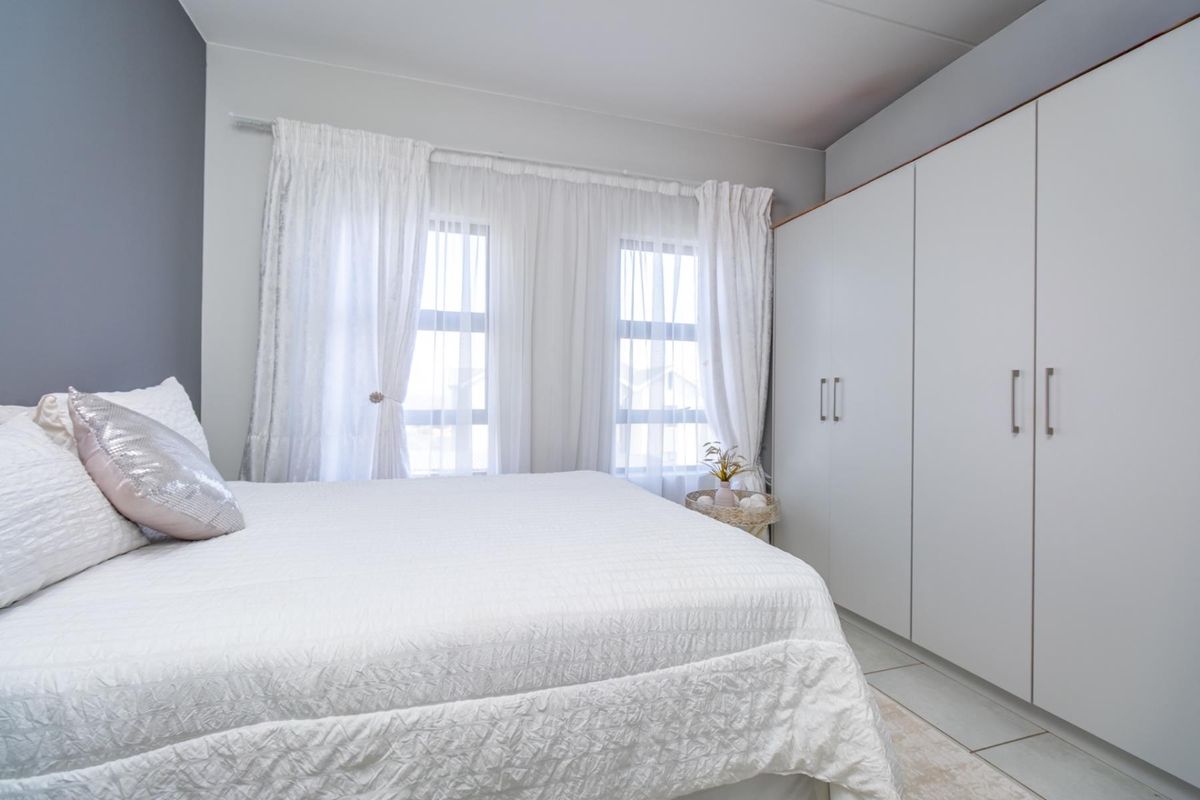 The Ultimate Lock-up-and-Go for the Connoisseur - Photo 5