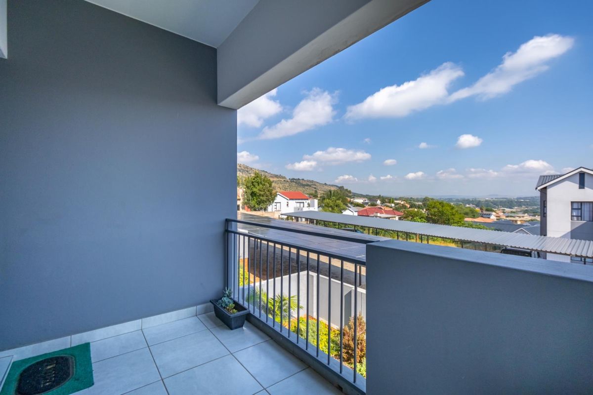 The Ultimate Lock-up-and-Go for the Connoisseur - Photo 2