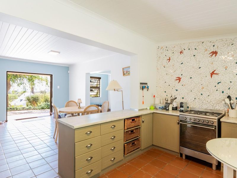 A COUNTRY HAVEN WITH A COTTAGE IN PICTURESQUE MCGREGOR. ​ - Photo 10