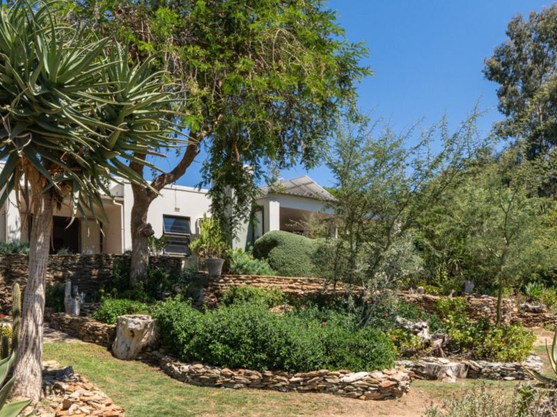 A COUNTRY HAVEN WITH A COTTAGE IN PICTURESQUE MCGREGOR. ​ - Photo 1