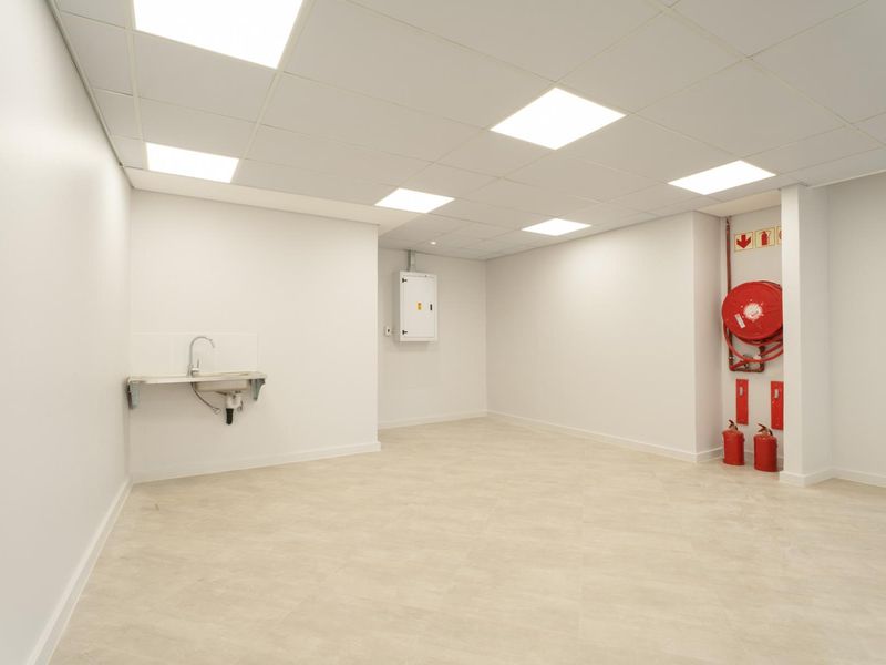 Position Your Business at the Heart of Paarl - 2 on Tabak Retail Space - Photo 8