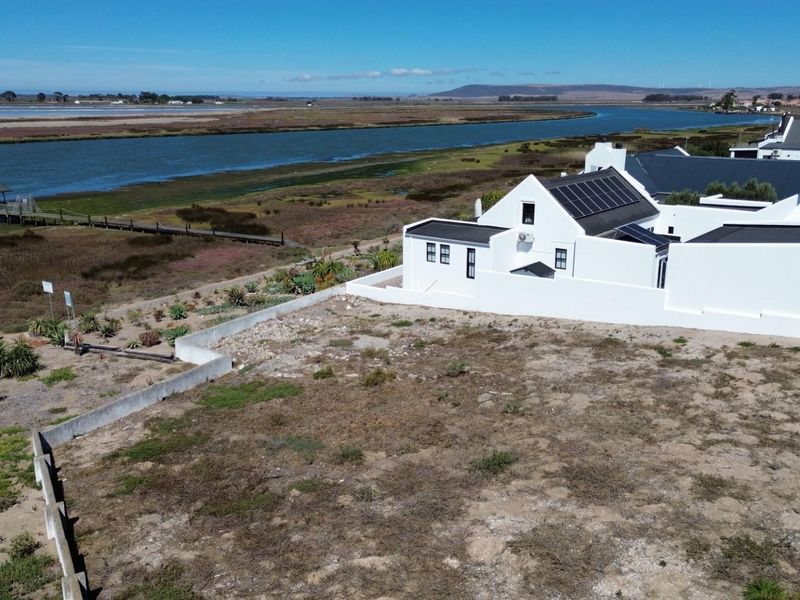 Beautiful Riverfront Vacant Stand For Sale - Photo 3