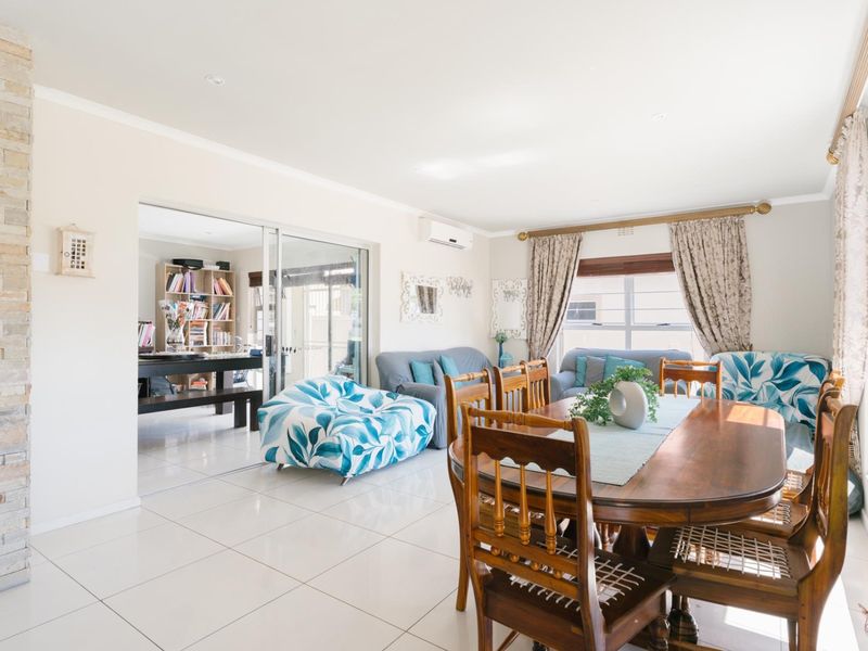 House Under Offer in Greenways Golf Estate Strand - Photo 3