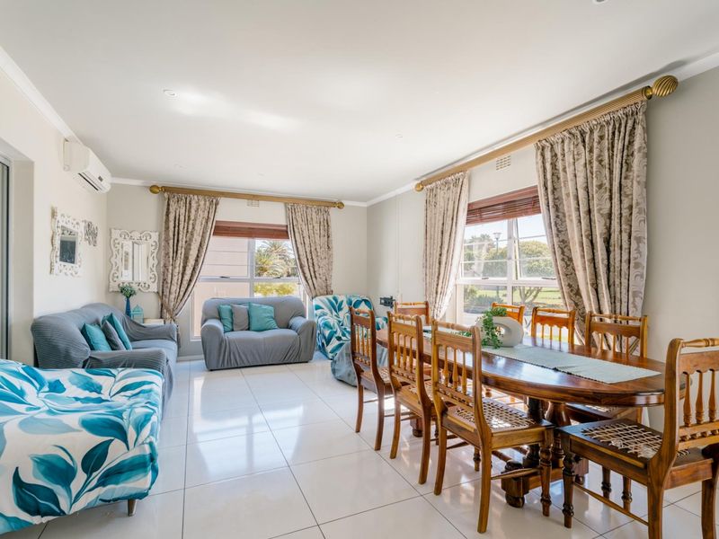 House Under Offer in Greenways Golf Estate Strand - Photo 4