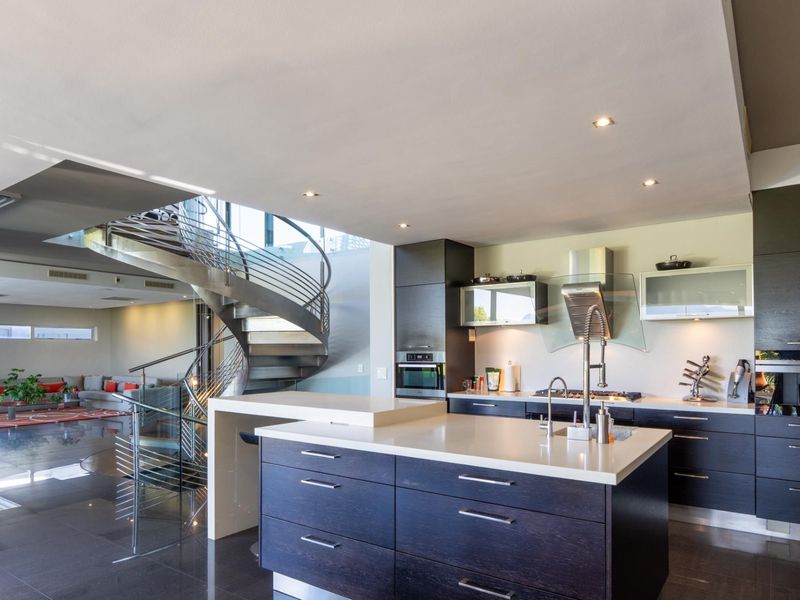 Luxury Living on an Ernie Els Designed Golf Estate - Oubaai - Photo 8