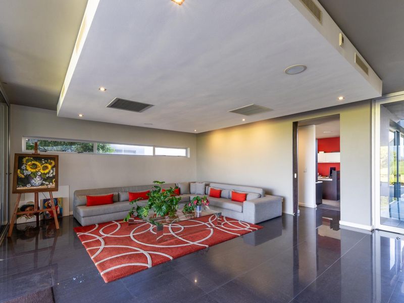 Luxury Living on an Ernie Els Designed Golf Estate - Oubaai - Photo 4