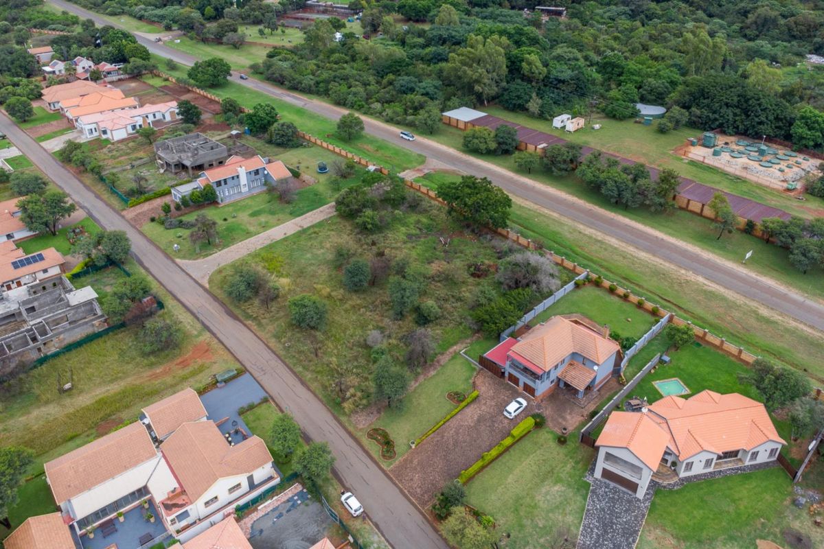 Vacant Land for Sale in Buffelspoort Eco Estate - Build Your Dream Home - Photo 2